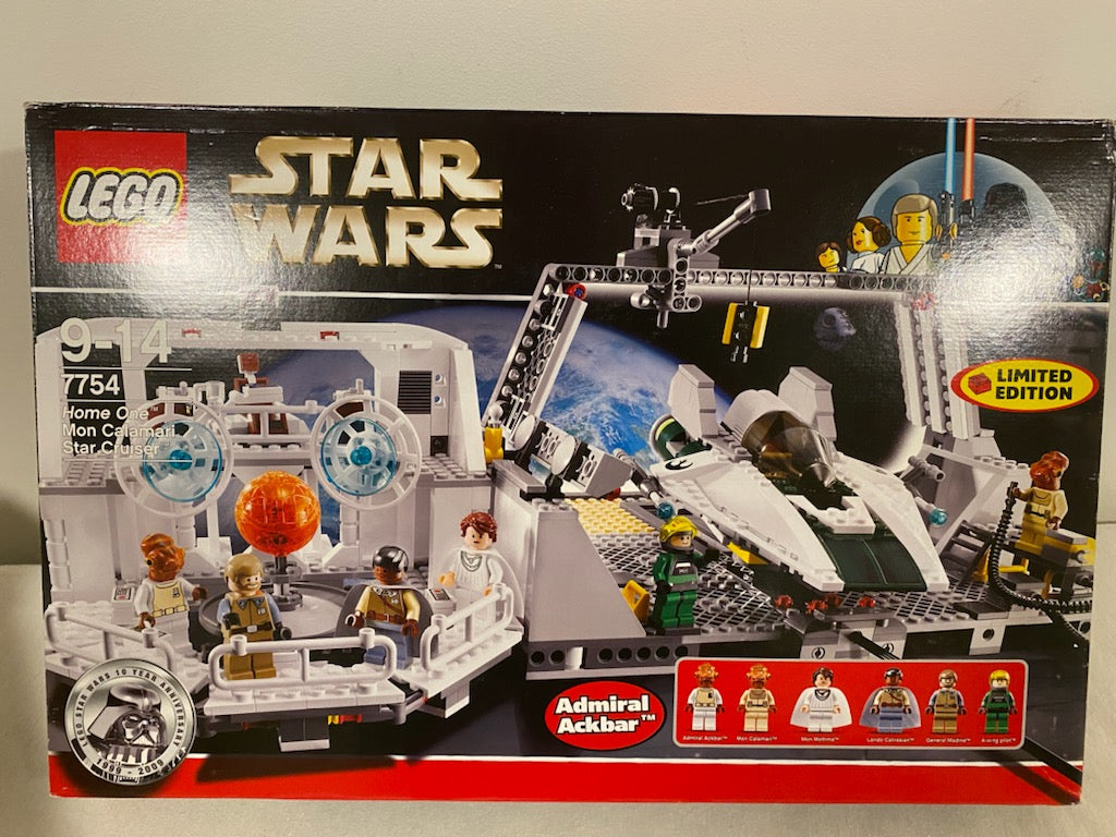 Lego Star Wars 7754 - Home One Mon Calimari Star Cruiser *slitasje på eske*